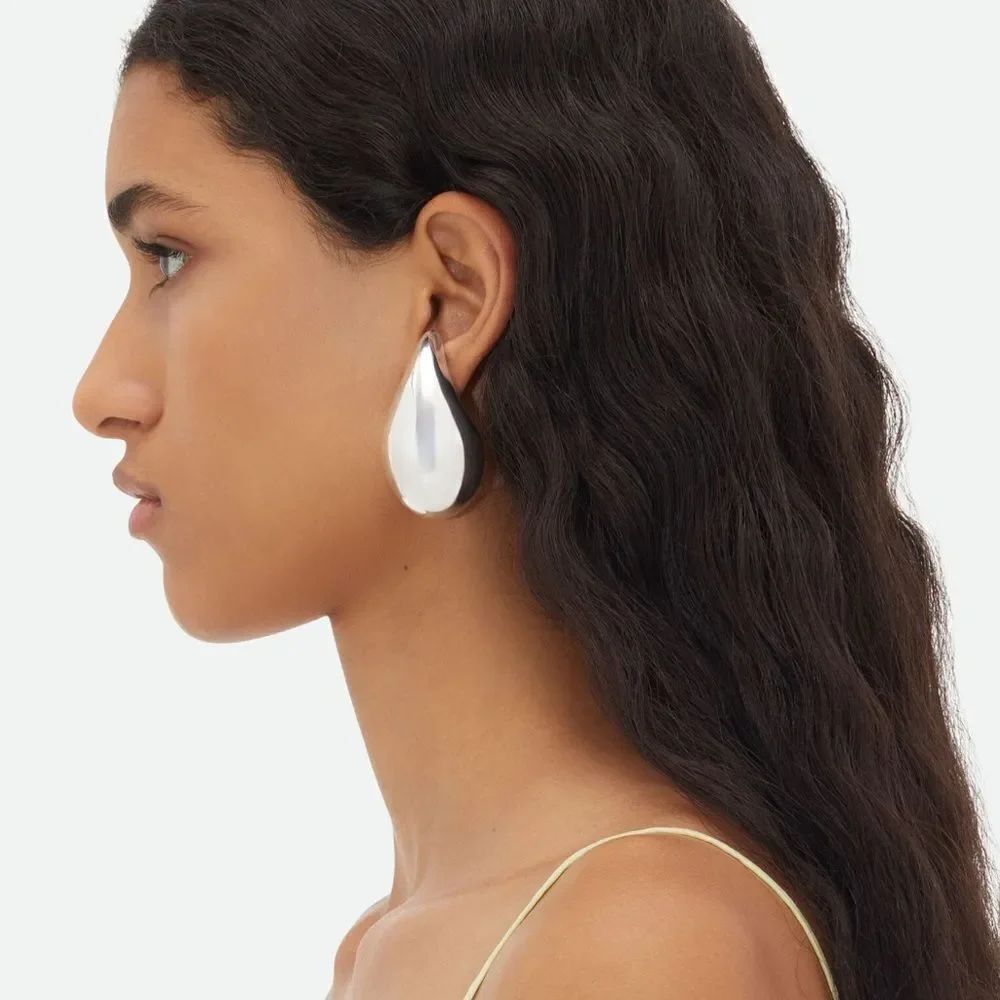 Large bottega inspired drop shape earrings A162